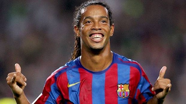 Pengangguran, Ronaldinho Dilamar Tiga Klub